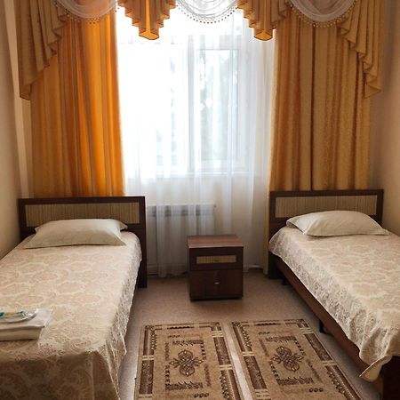 Mirage Hotel Kostanaj Exteriér fotografie