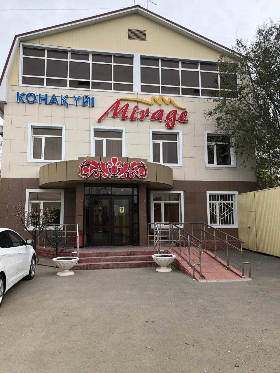 Mirage Hotel Kostanaj Exteriér fotografie